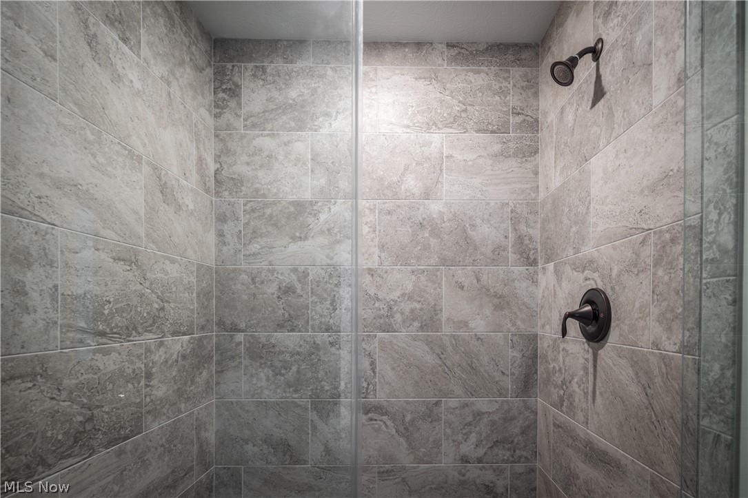 Ridgeline Chase - Residential