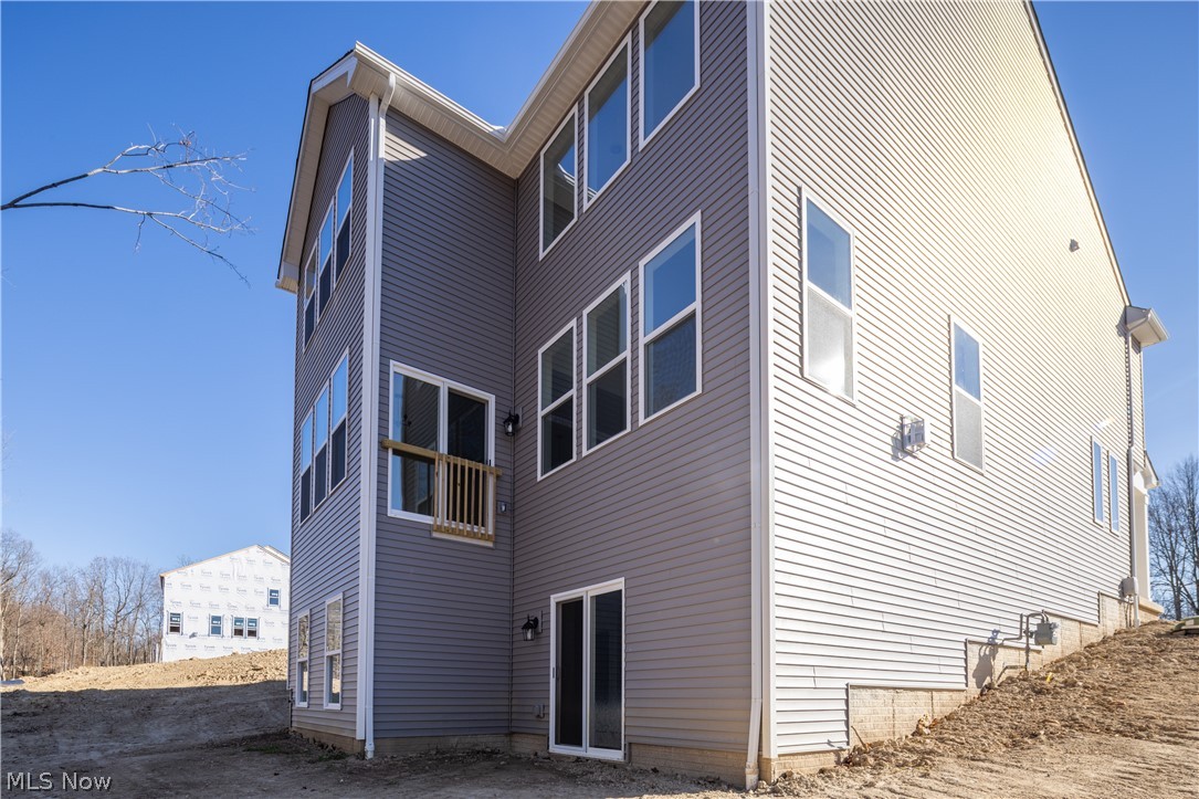 Ridgeline Chase - Residential