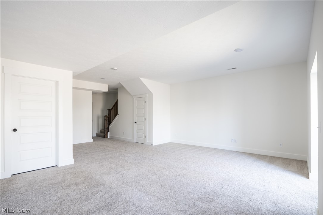 Ridgeline Chase - Residential