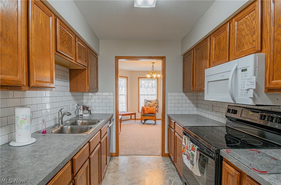 Crystal View - Residential