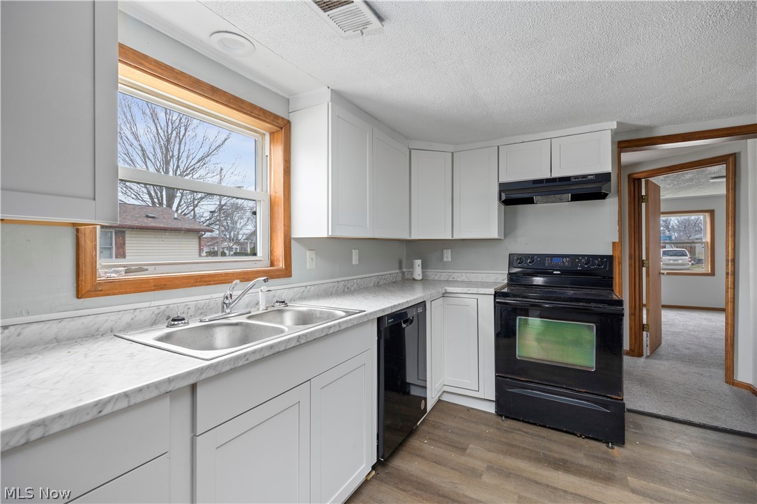 Lakeview - Residential