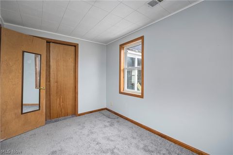 Tiny photo for 214 Linden Street, Port Clinton, OH 43452 (MLS # 5197938)