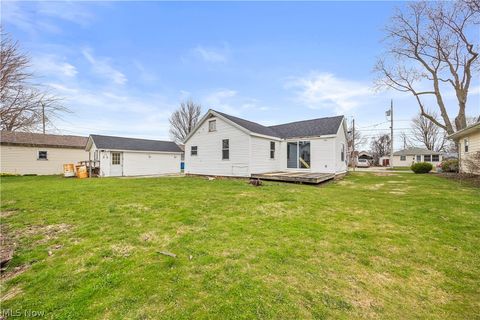 Tiny photo for 214 Linden Street, Port Clinton, OH 43452 (MLS # 5197938)