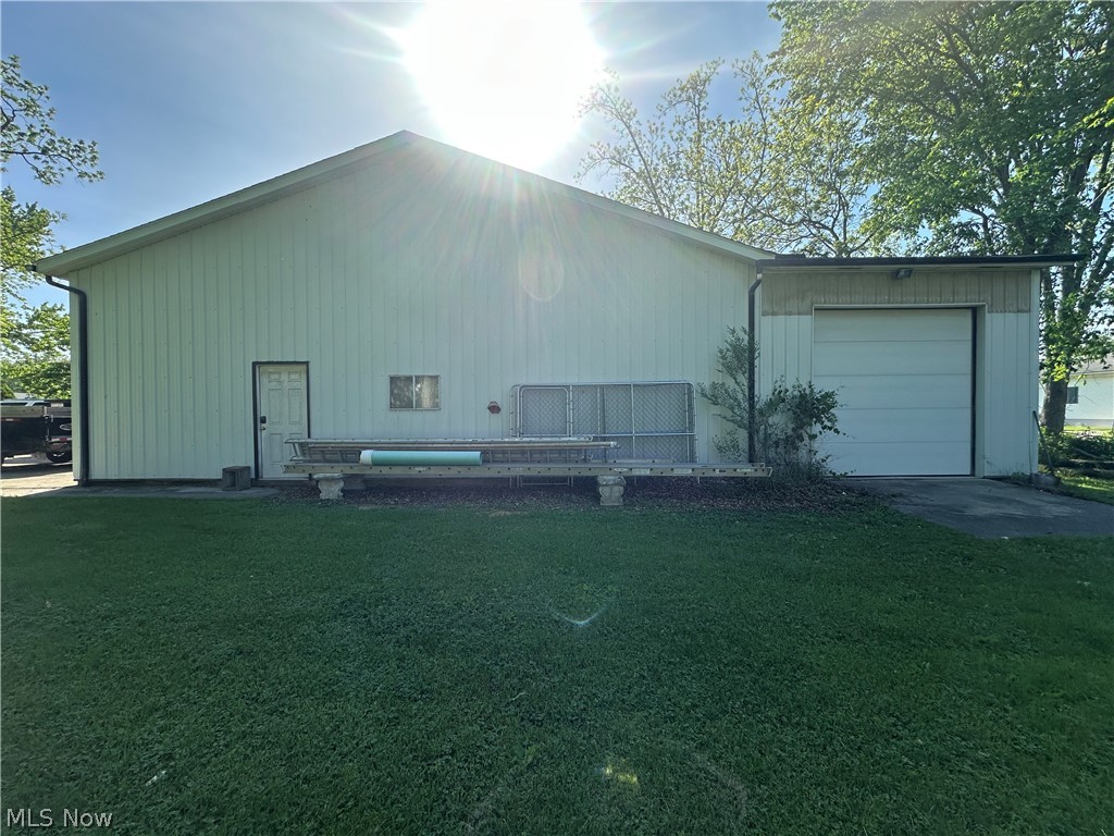 422 N Center Street