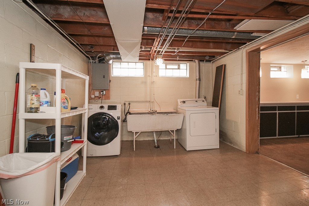 Barrington 01 - Residential