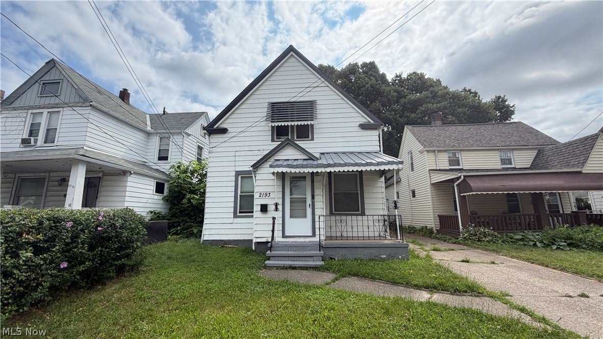 2193 W 104th Street
