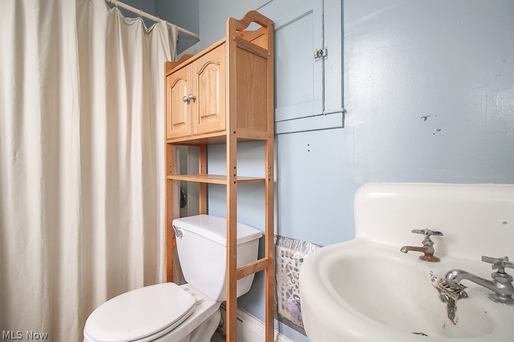 Curtiss & Ambler & H M Tylers - Residential Income