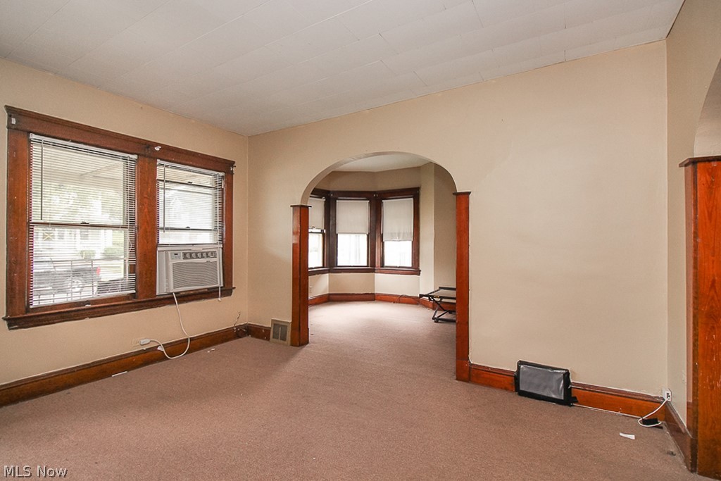 Curtiss & Ambler & H M Tylers - Residential Income