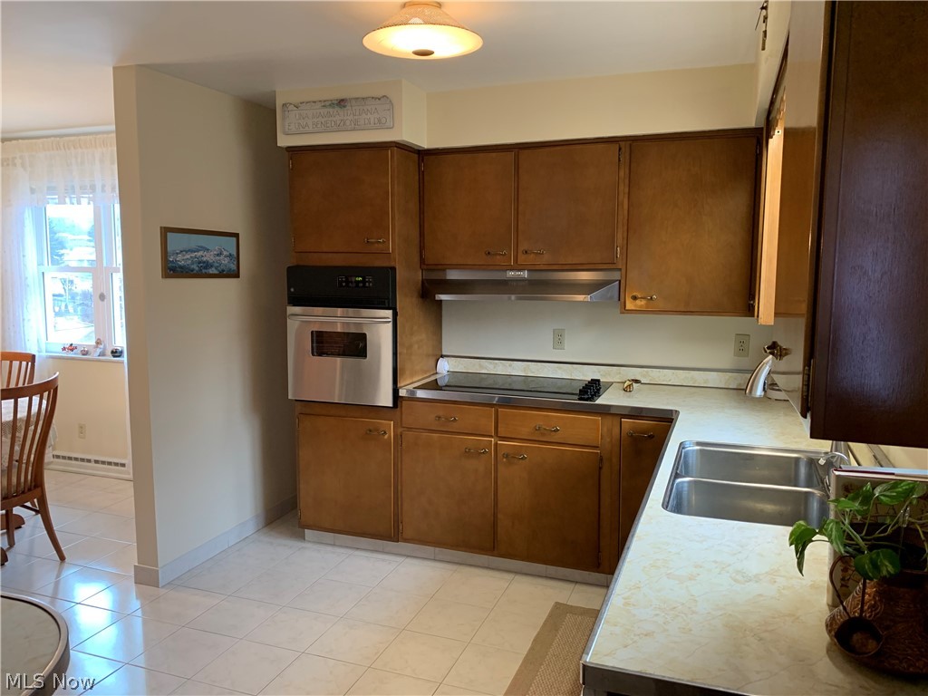 Dixon Heights - Residential