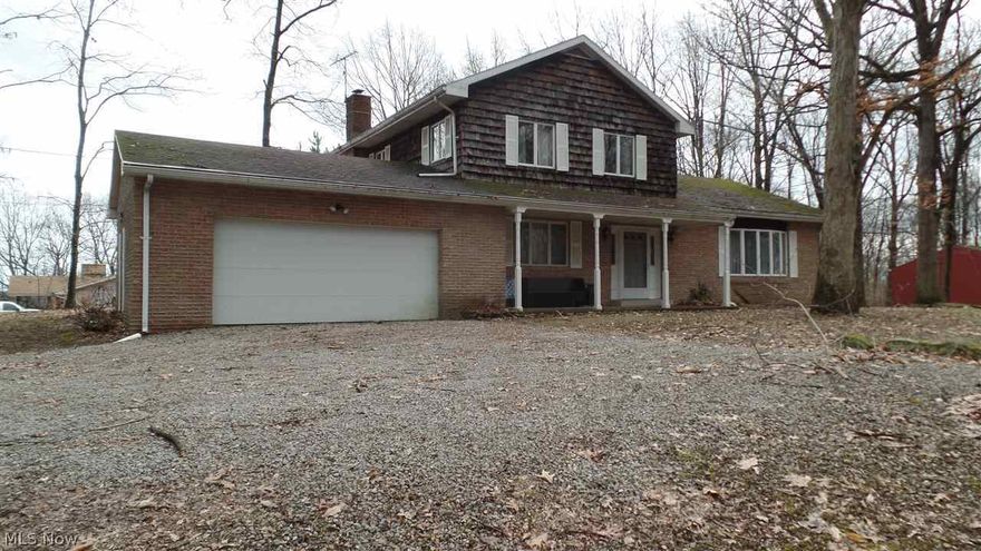 GREAT LOCATION - 11 ACRES - CLOSE TO GOLF COARSE  - MOSTLY WOODED WITH LOTS OF TIMBER; WELL BUILT 2 STORY HOME FEATURES  4 BR'S, 2 1/2 BATHS, FAM RM W/WOOD BURNER, MAIN LEVEL LAUNDRY; 24x40 POLE BUILDING; ROOF & FURNACE HAVE BEEN UPDATED.