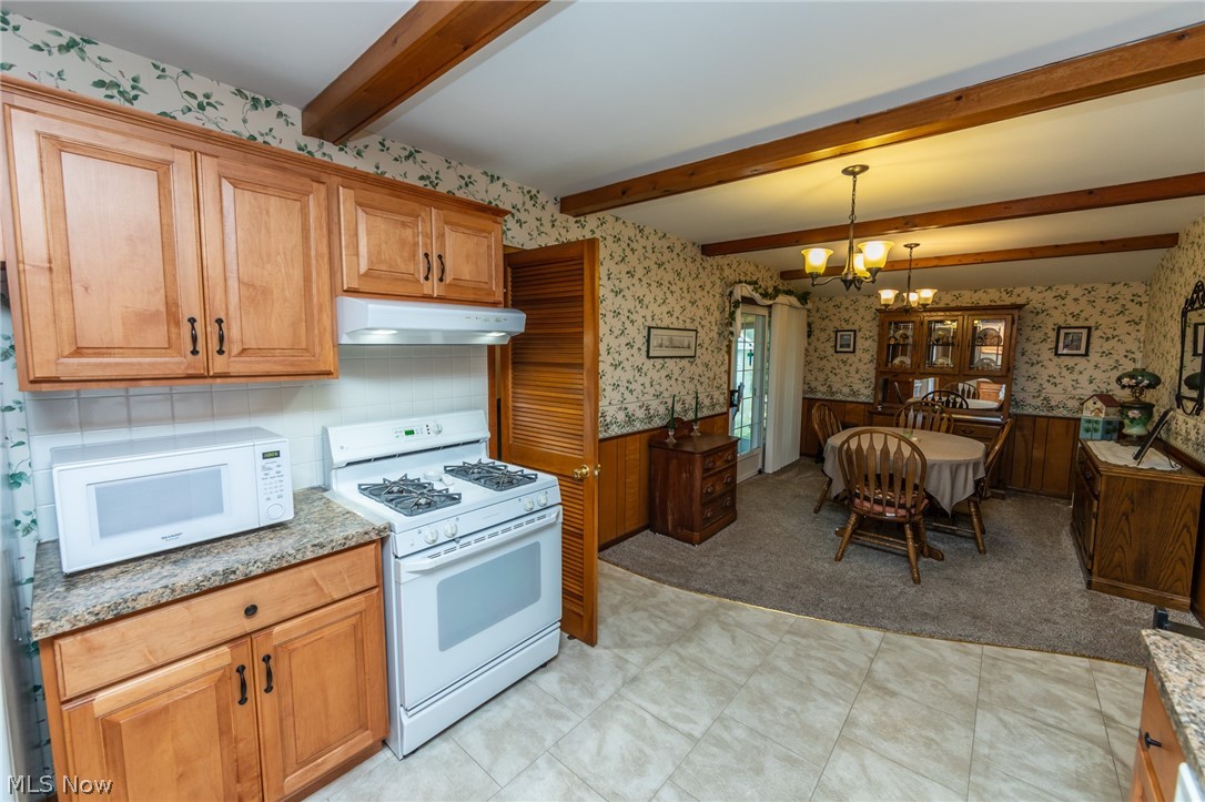 Meadow Circle - Residential