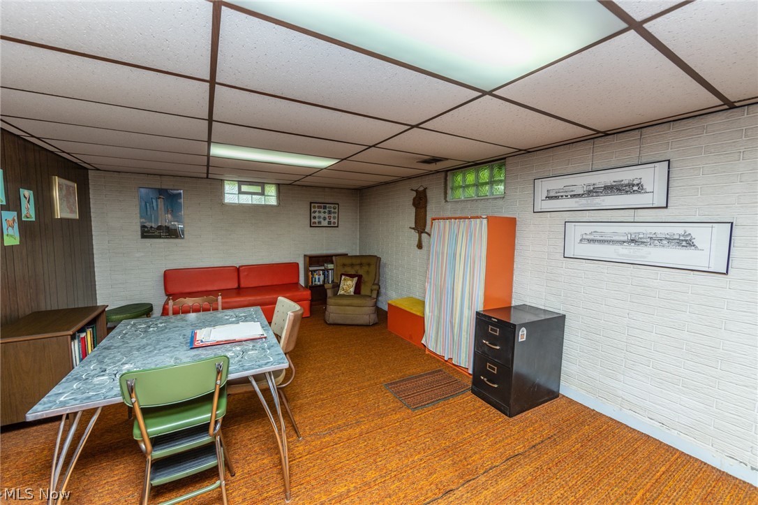 Meadow Circle - Residential