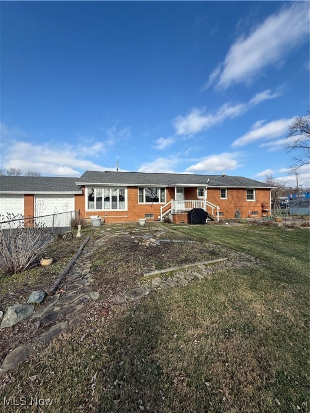 Photo of 964 Country Club Drive, Zanesville, OH 43701 (MLS # 5177699)