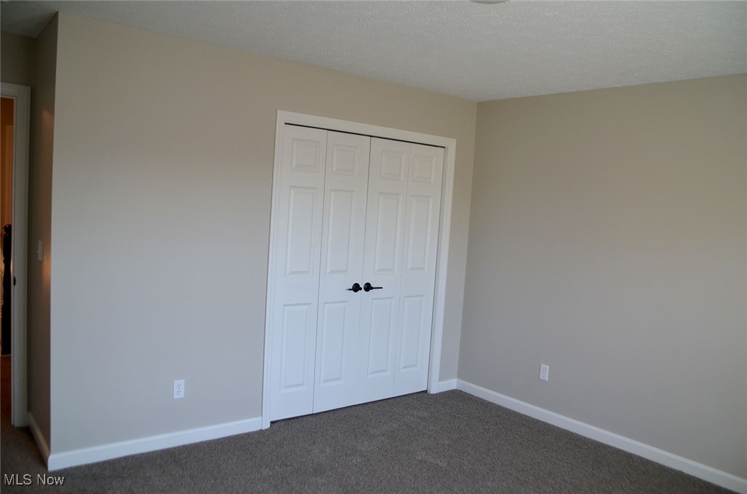 Charleston Place R-2 Developme - Residential Lease