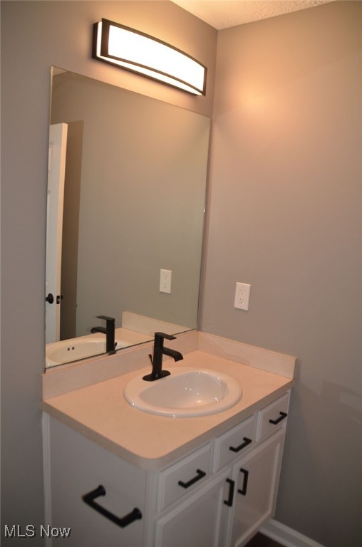 Charleston Place R-2 Developme - Residential Lease