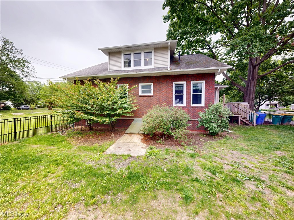 8471 Nowlen Street, Mentor, Ohio image 31