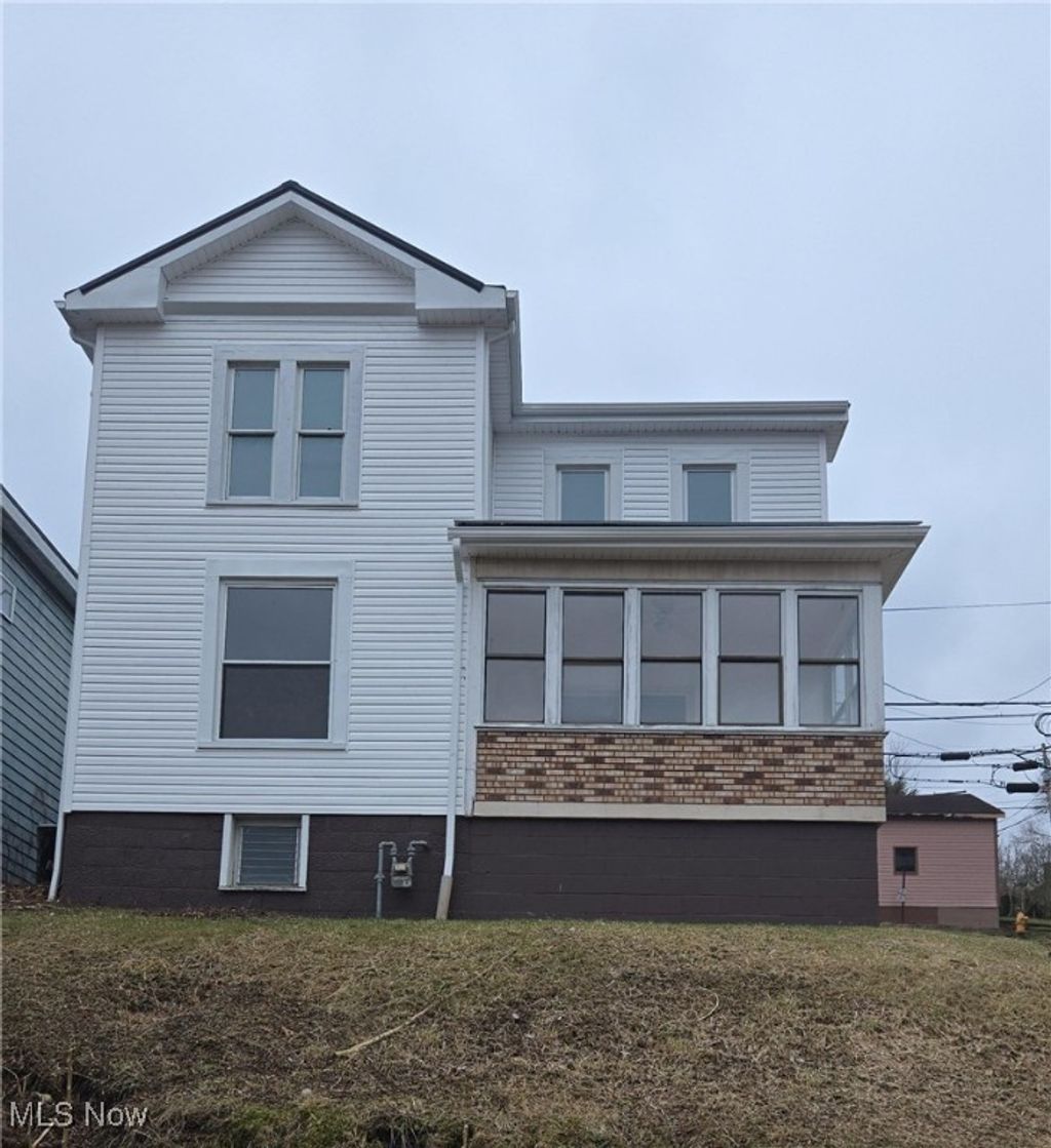 Photo of 225 Jacquette Street, Bridgeport, OH 43912 (MLS # 5180294)