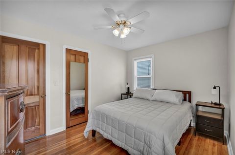Tiny photo for 424 E 326th Street, Willowick, OH 44095 (MLS # 5216673)