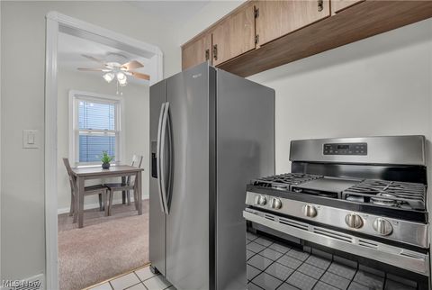 Tiny photo for 424 E 326th Street, Willowick, OH 44095 (MLS # 5216673)