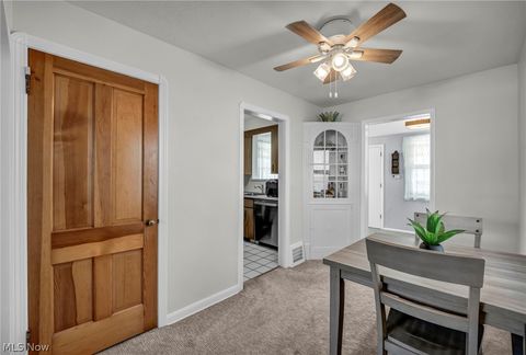 Tiny photo for 424 E 326th Street, Willowick, OH 44095 (MLS # 5216673)