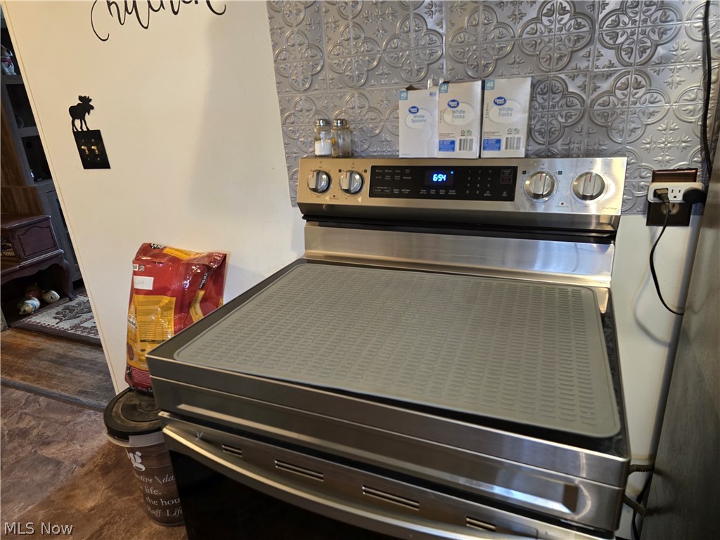 Edgelawn Adn - Residential