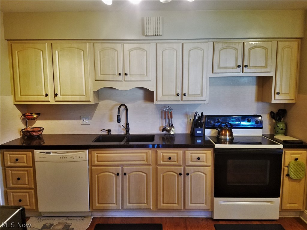 Saybrook Hill 01 - Residential