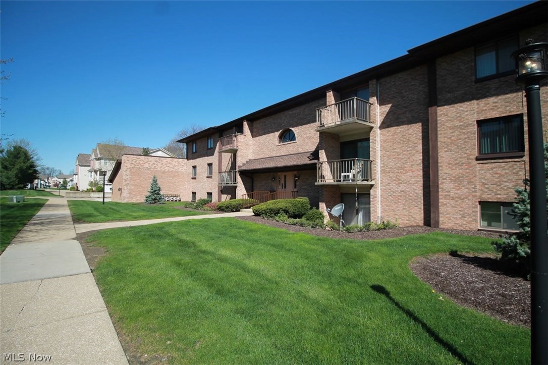 Pinecrest - Residential