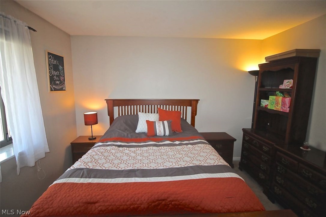 Pinecrest - Residential