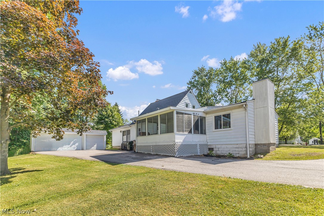 838 Nesbitt Road