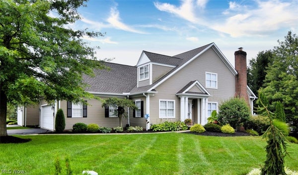 8205 KNOLLS WAY, CHAGRIN FALLS, OH 44023 - Image 04d63bfaf41d8e2693243ba85604c4e1/3919326312