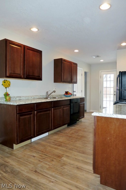 Mentor Beach Park 02 - Residential