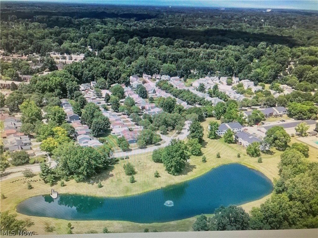 Gardens/Raintree Condos - Residential