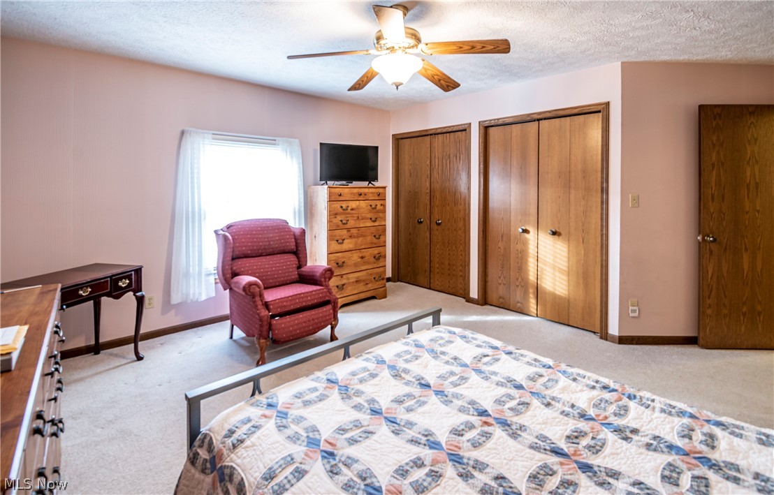 Hartville Country Commons Condo - Residential