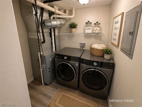 Tiny photo for 30056 Euclid Avenue #14, Wickliffe, OH 44092 (MLS # 5203348)