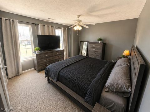 Tiny photo for 30056 Euclid Avenue #14, Wickliffe, OH 44092 (MLS # 5203348)