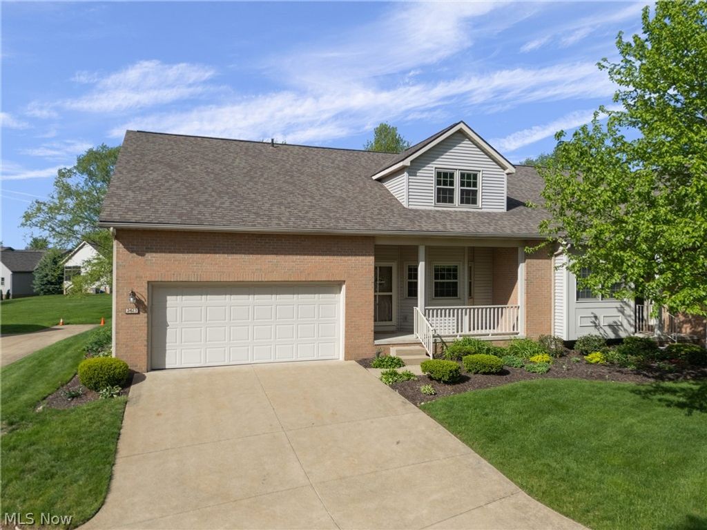 Photo of 2423 Charing Cross Road NW, Canton, OH 44708 (MLS # 5205344)