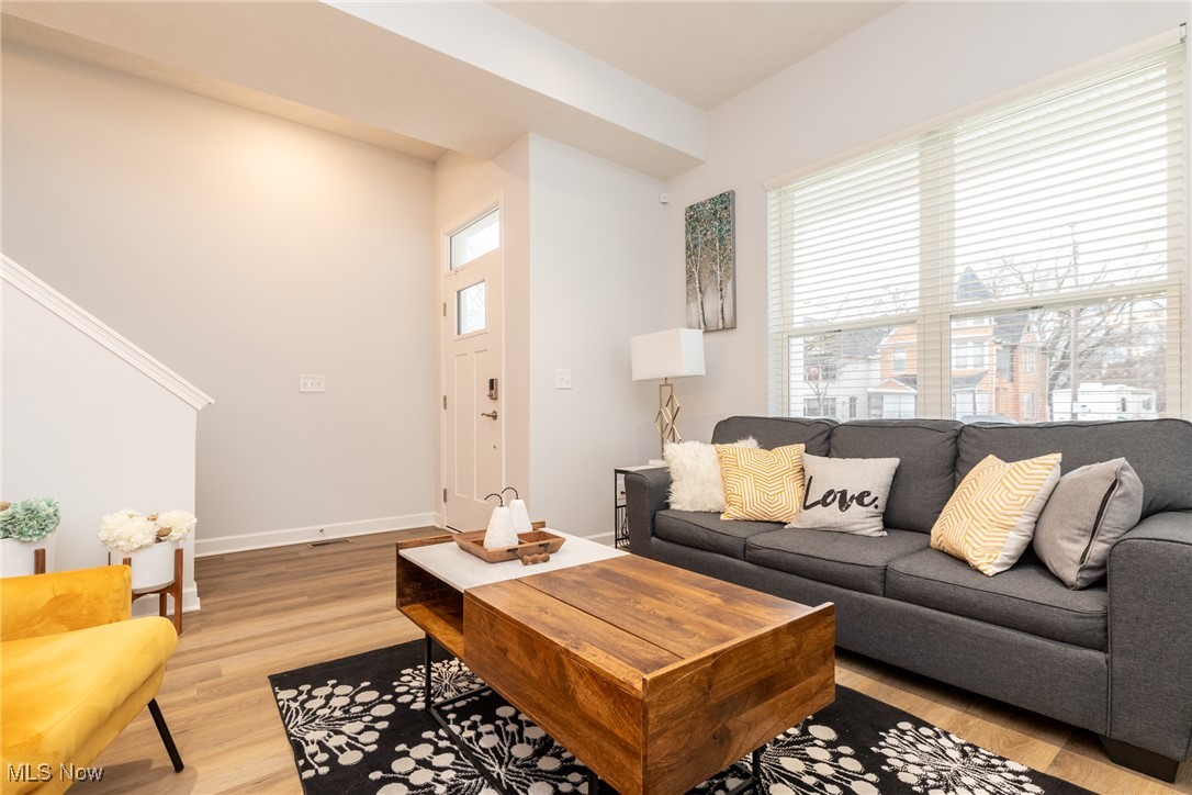 Cleveland, Ohio 44106, United States, 3 Bedrooms Bedrooms, ,3 BathroomsBathrooms,Residential,Active,117086