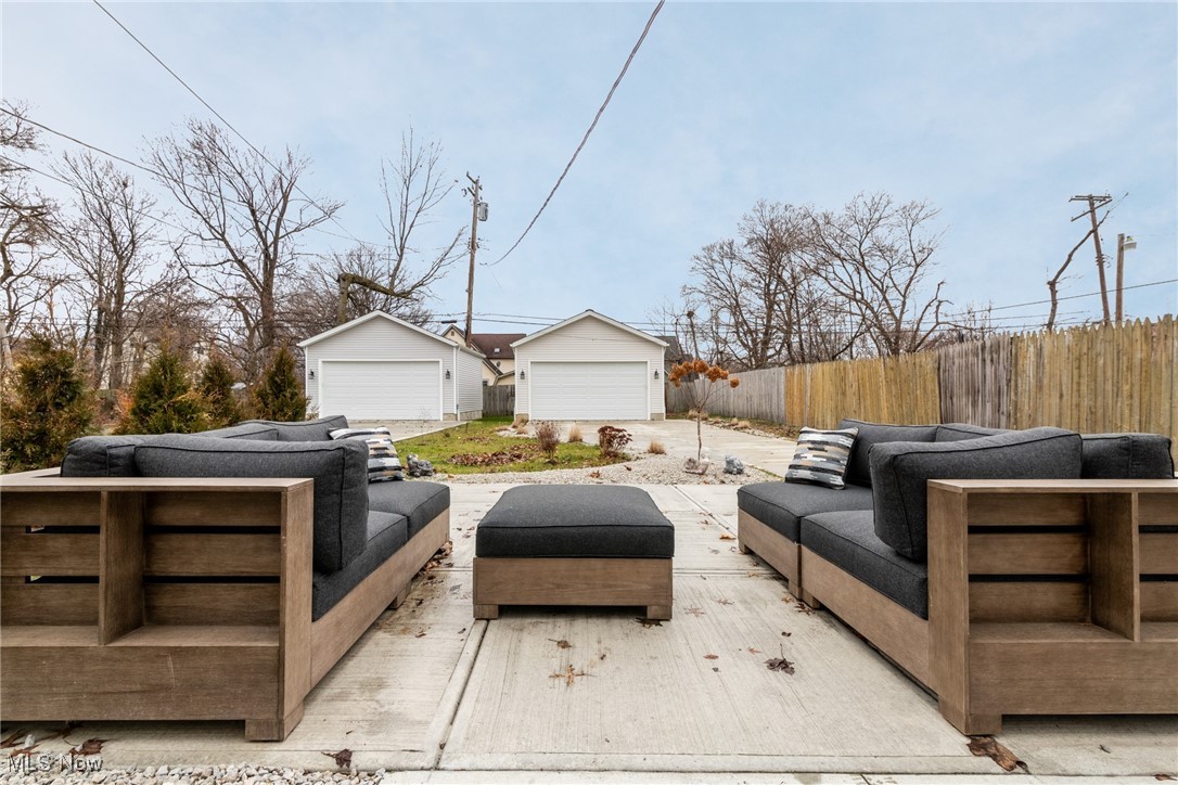 Cleveland, Ohio 44106, United States, 3 Bedrooms Bedrooms, ,3 BathroomsBathrooms,Residential,Active,117086