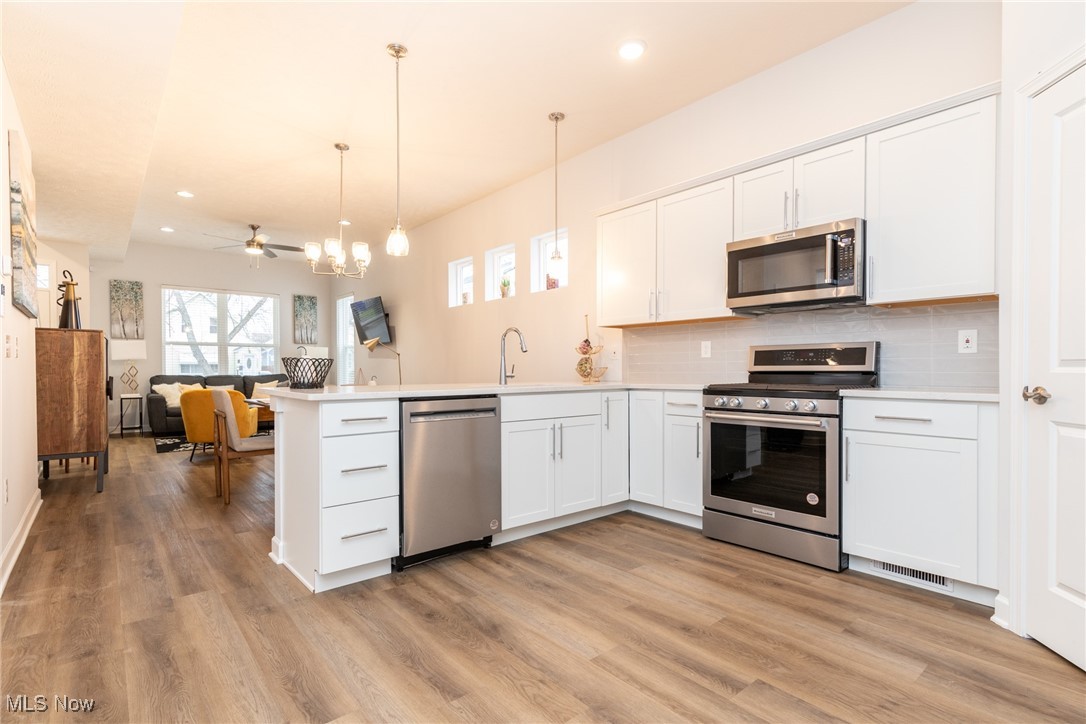 Cleveland, Ohio 44106, United States, 3 Bedrooms Bedrooms, ,3 BathroomsBathrooms,Residential,Active,117086