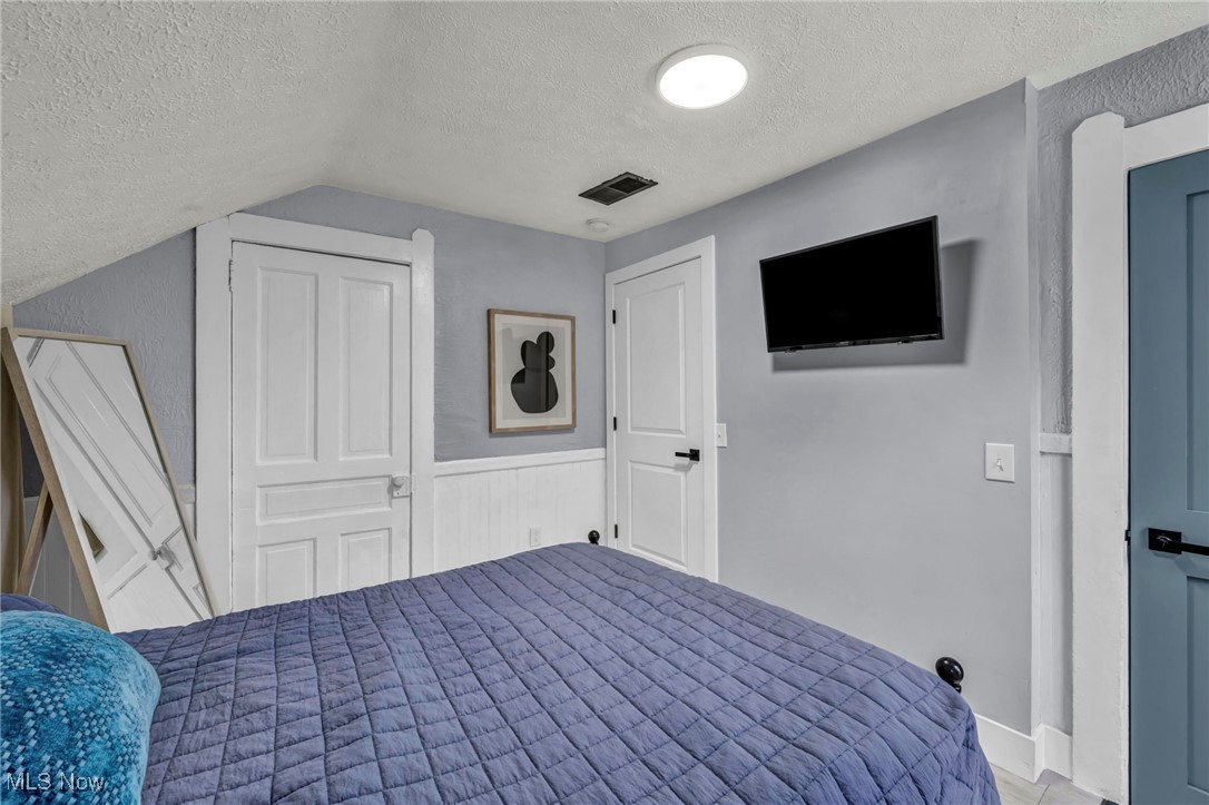 University Heights Allotment/J Jen - Residential Income