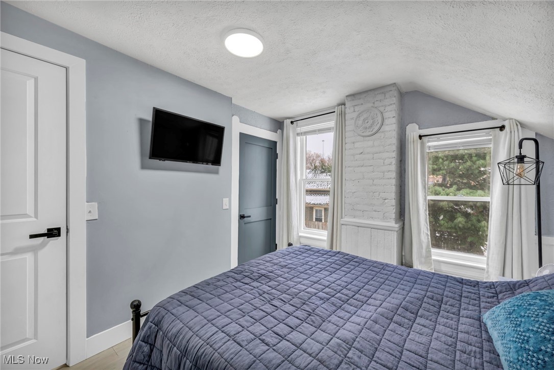 University Heights Allotment/J Jen - Residential Income