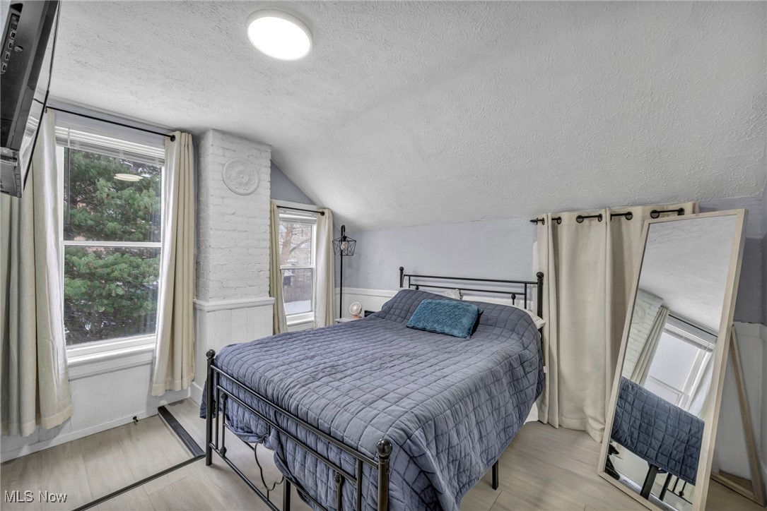 University Heights Allotment/J Jen - Residential Income