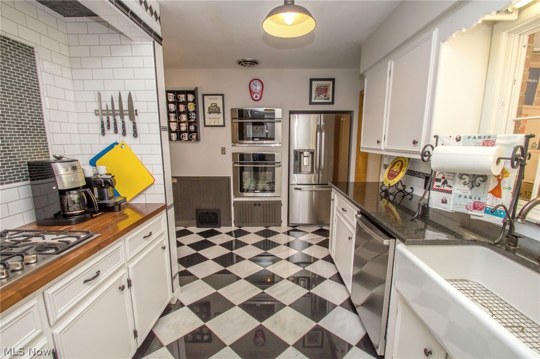 Olde Towne Colony - Residential Lease