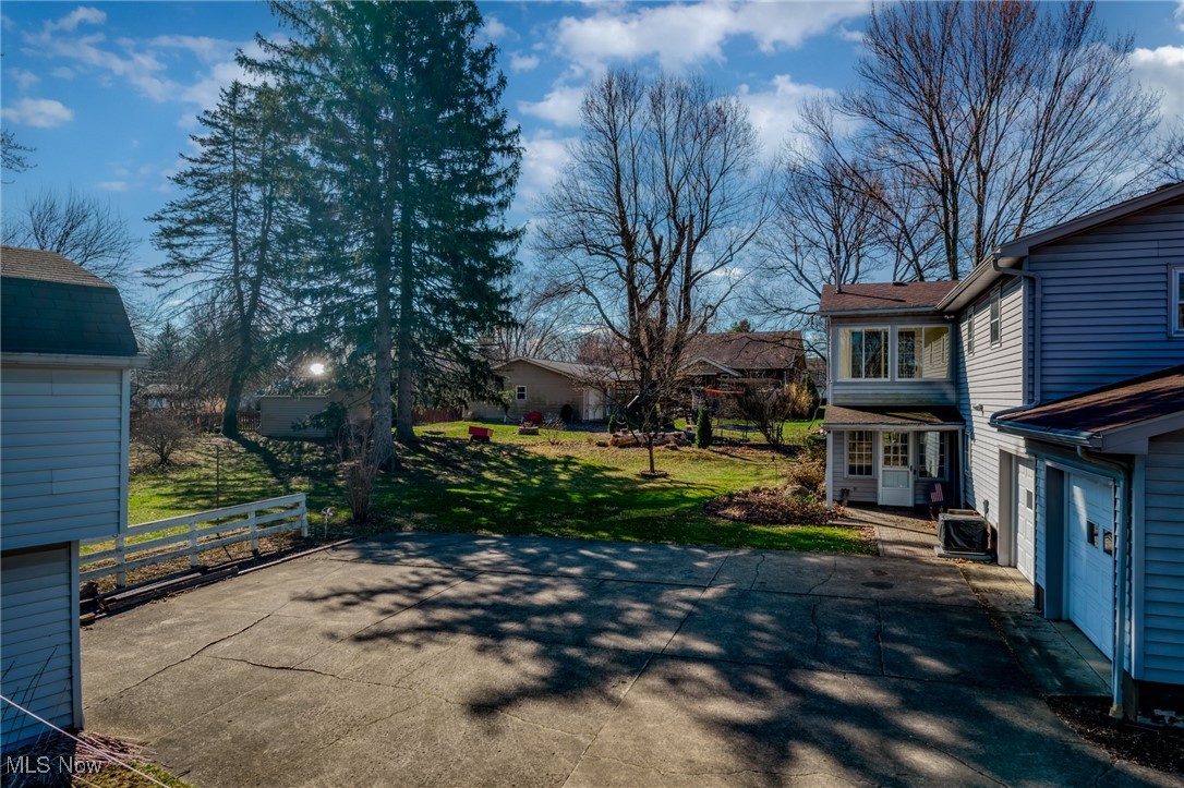 122 Maple Drive, Columbiana, Ohio image 6