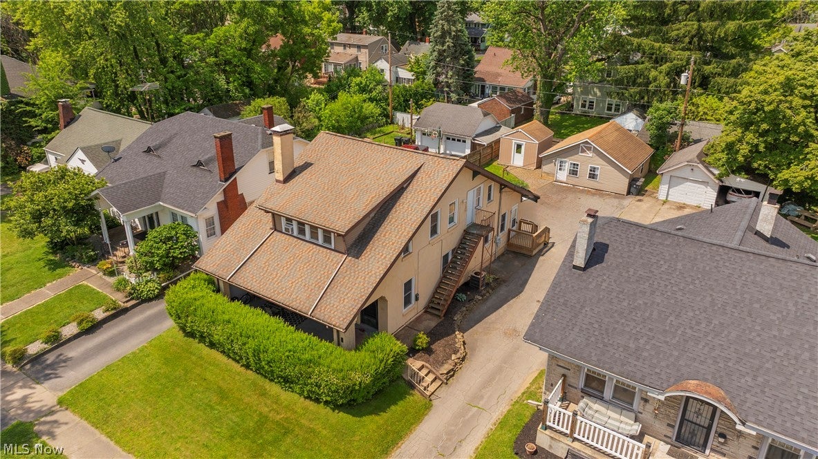 162 Belvedere SE