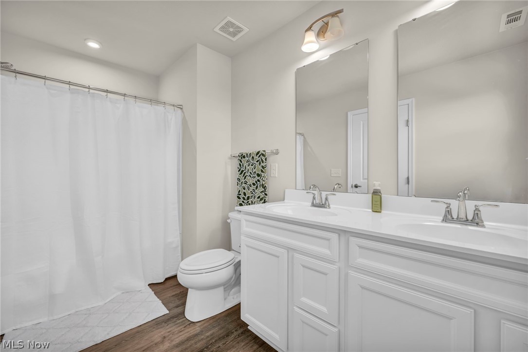 Hillshire Woods Condo II - Residential