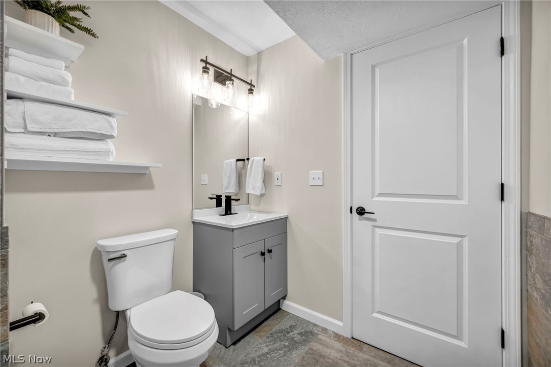 Hillshire Woods Condo II - Residential