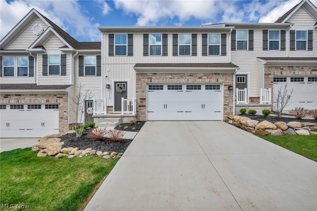 Hillshire Woods Condo II - Residential