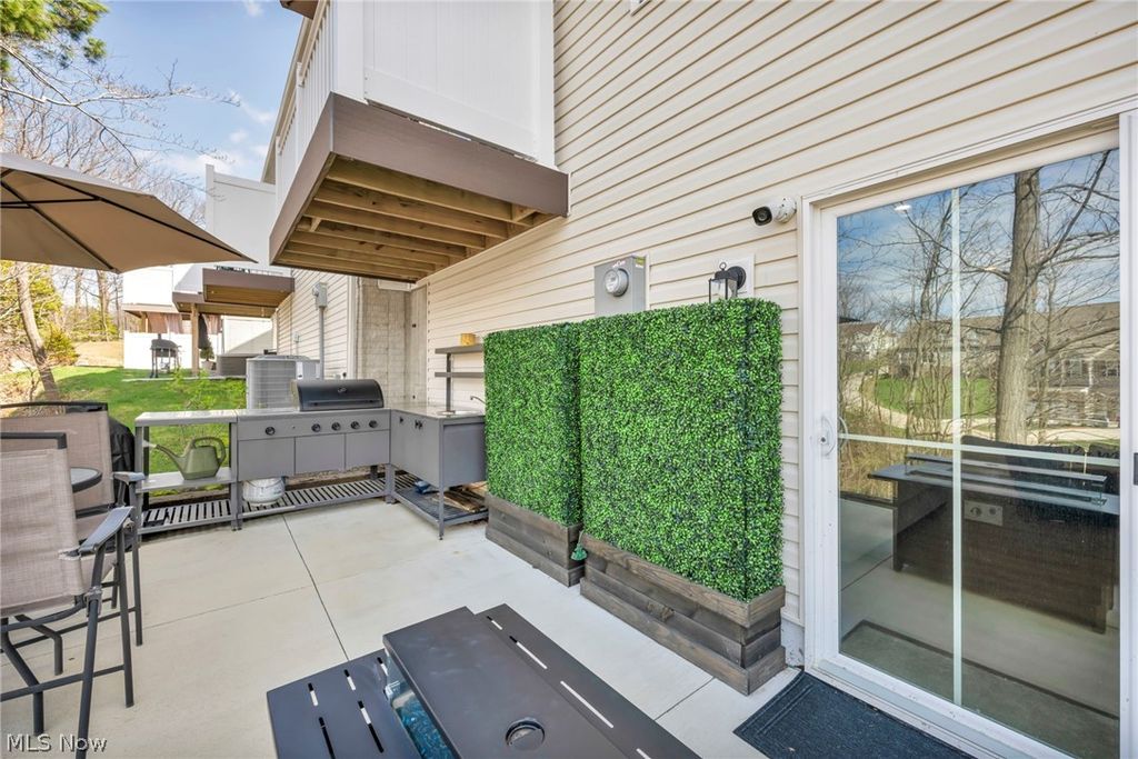 Photo of 7366 Hillshire Drive, Concord Township, OH 44077 (MLS # 5198635)