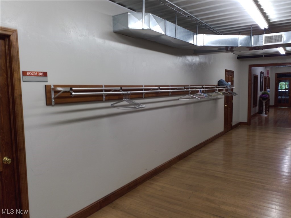 Millersburg, Ohio 44654, United States, ,Residential,Active,256994